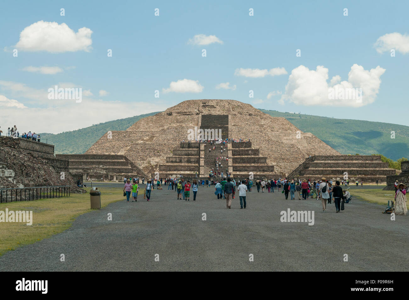 Avenue of the Dead and Pyramid of the Moon, Teotihuacan, Mexico Stock Photo