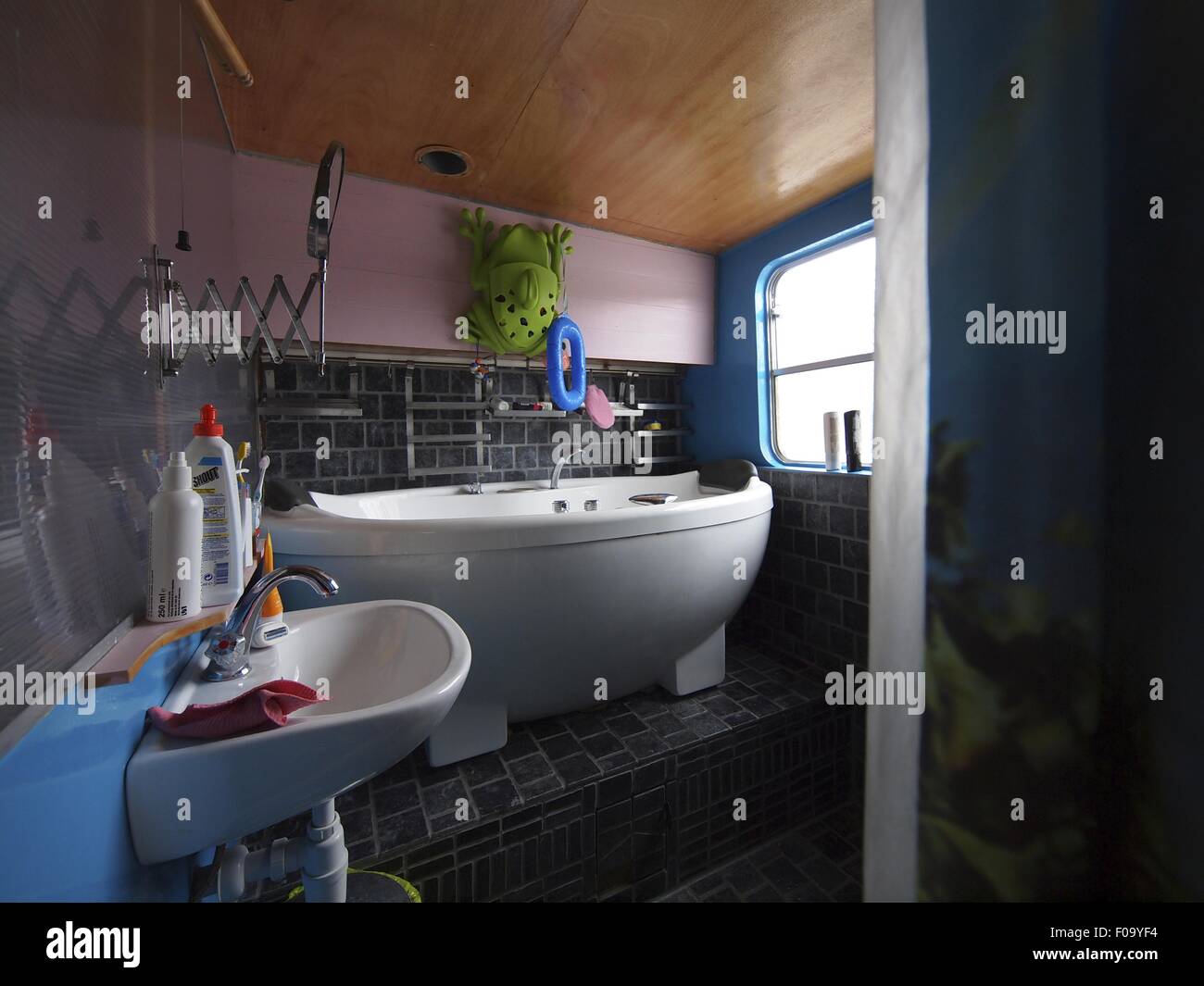 View of bathroom in houseboat, Amsterdam, Netherlands Stock Photo Alamy