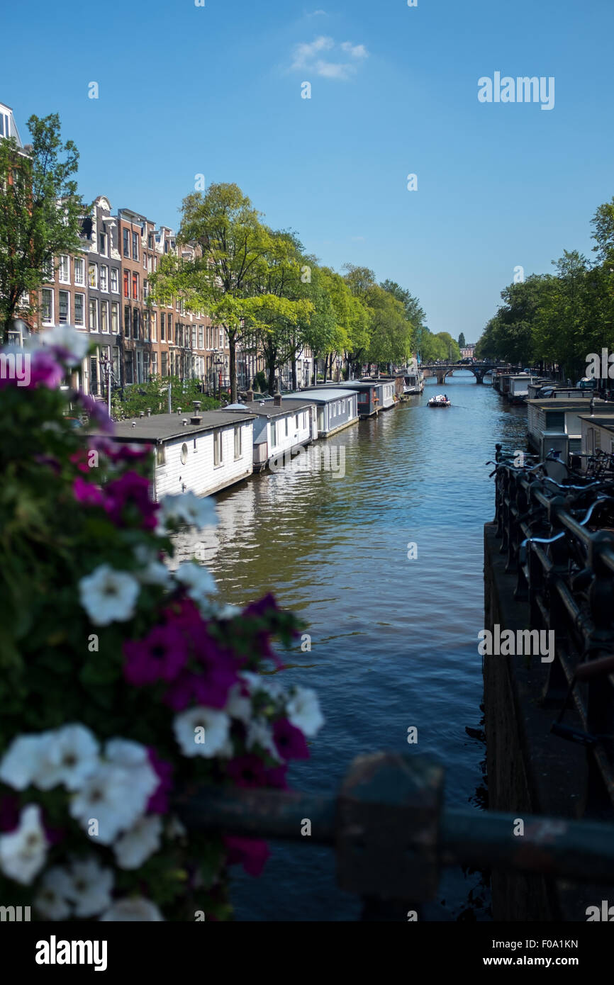 Scenic canal views of Amsterdam city centre Stock Photo