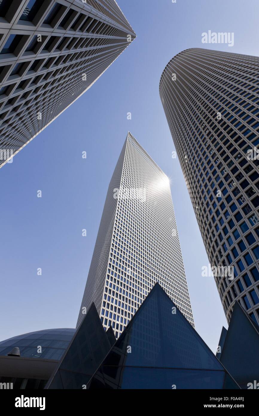 Azrieli Center Circular Tower High Resolution Stock Photography and ...