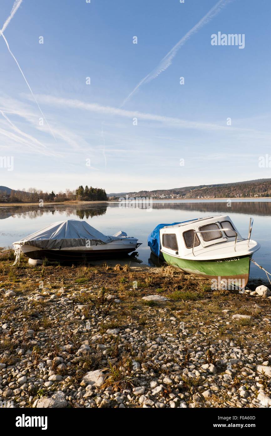Boats at coast of Vallee de Joux in Lake Geneva, Switzerland Stock Photo