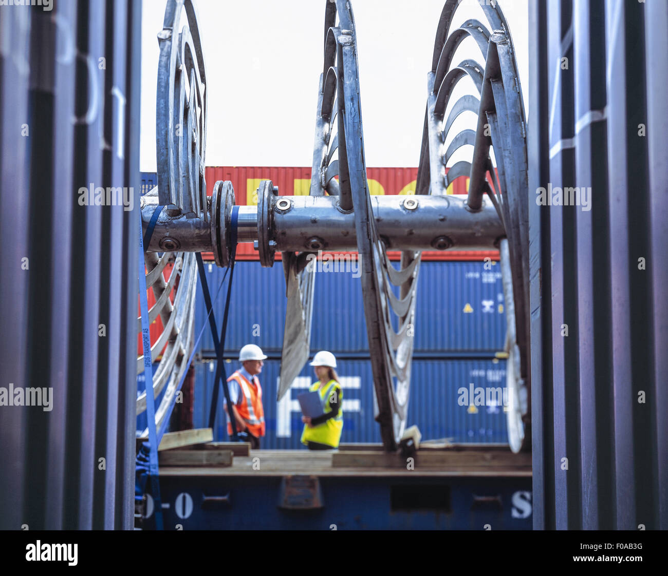 Inspecting shipping containers hi-res stock photography and images - Alamy