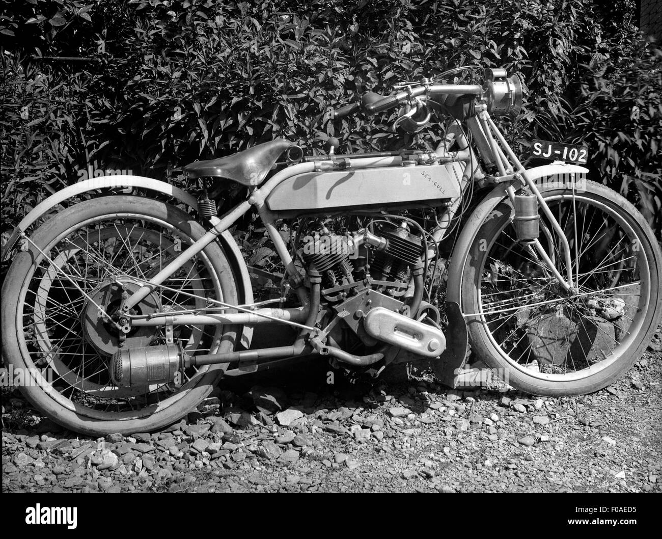 AJAXNETPHOTO - 1911 (APPROX) - EDWARDIAN MOTORCYCLE - THE CLYDE. PHOTO:AJAX VINTAGE PICTURES REF:JB 80201 42 Stock Photo