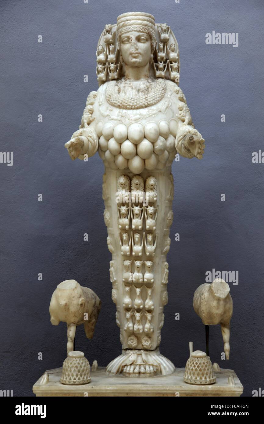 Artemis Statue in Ephesus Museum in Selcuk, Turkey Stock Photo Alamy