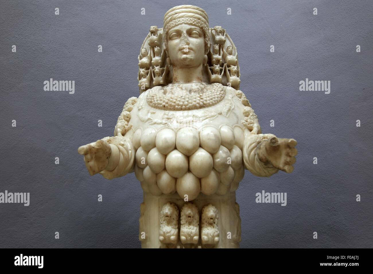 Artemis Statue in Ephesus Museum in Selcuk, Turkey Stock Photo Alamy