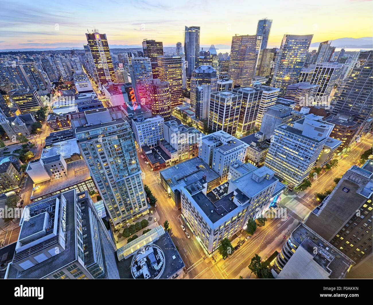 View of Harbour Centre in Vancouver, British Columbia, Canada Stock Photo -  Alamy, image size:1300x1065