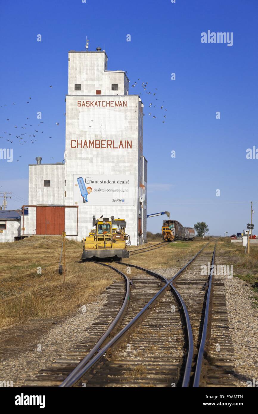 View of granary and railway line in Chamberlain, Saskatchewan, Canada Stock Photo Alamy