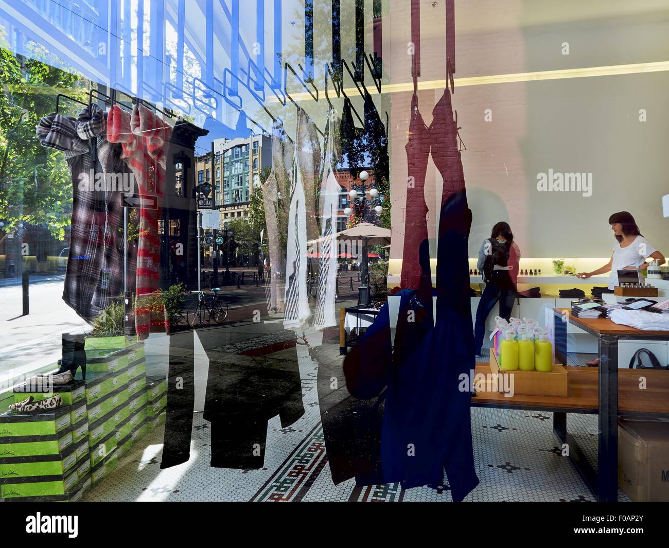 Canada gastown boutiques hires stock photography and images Alamy