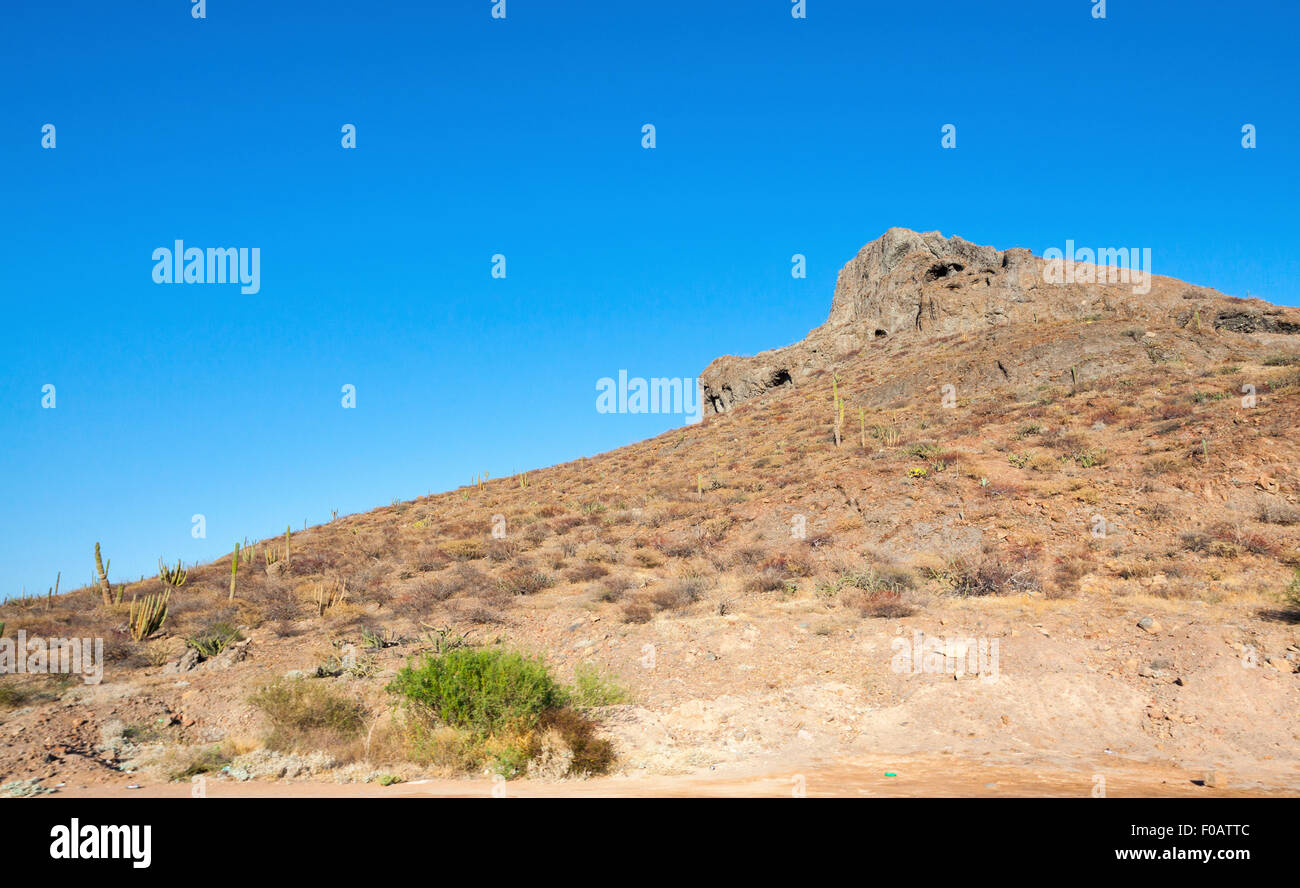 Road baja california sur la paz hi-res stock photography and images - Alamy