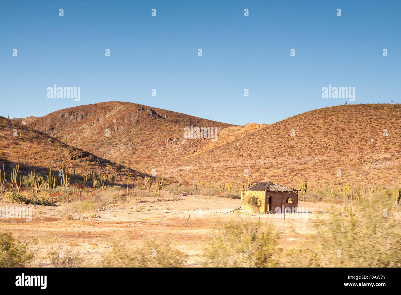 Road baja california sur la paz hi-res stock photography and images - Alamy