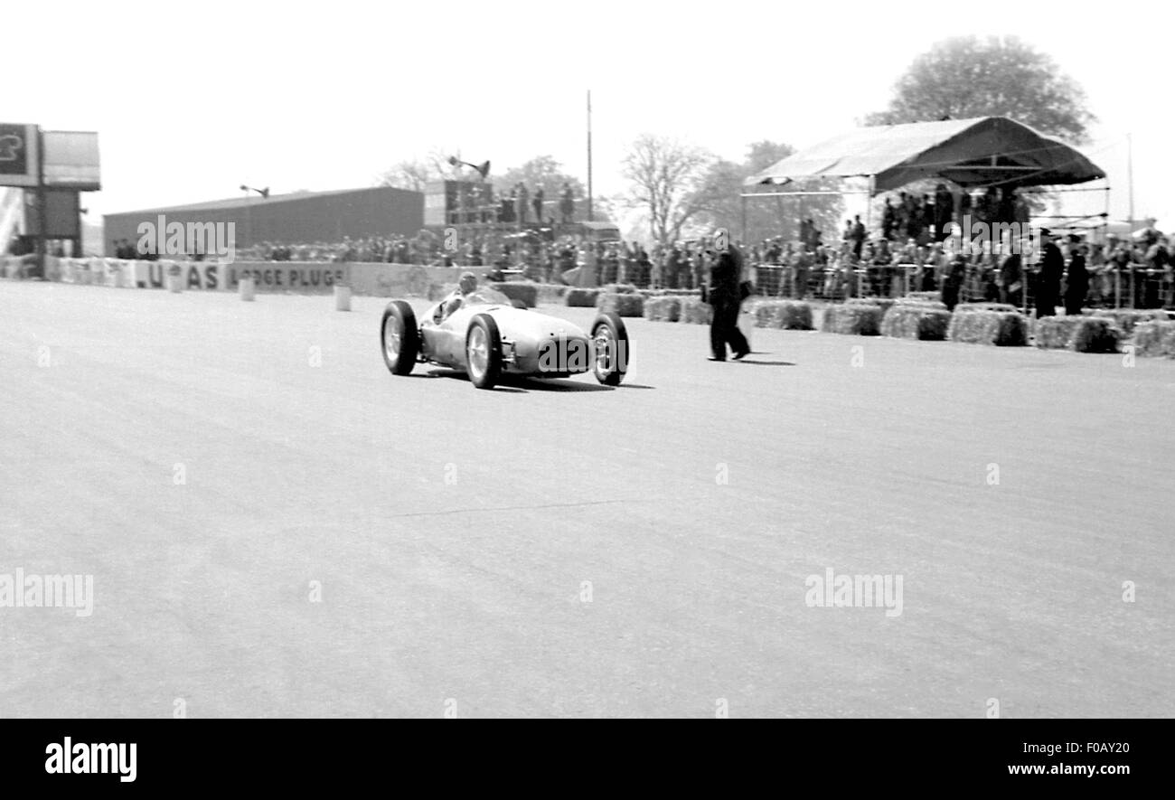 RAYMOND MAYS BRM V16 DEMO LAP, British GP Silverstone 1950 Stock Photo