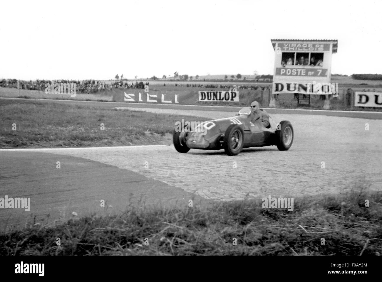 WIMILLE ALFA ROMEO 158 THILLOIS French GP Reims 1948 Stock Photo