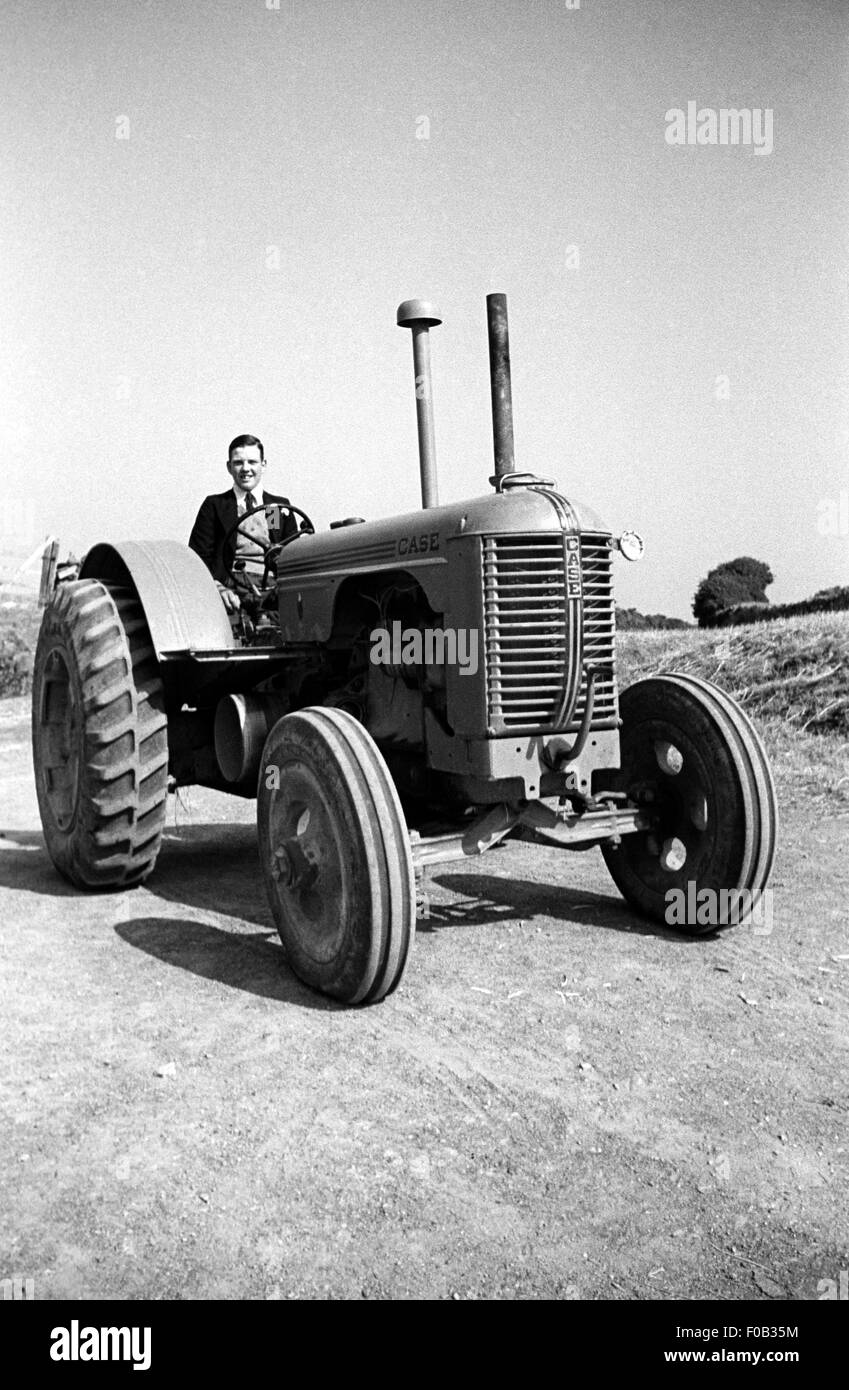 Old case tractor Black and White Stock Photos & Images Alamy