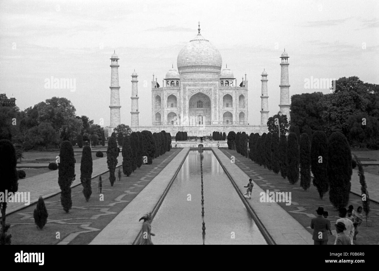 India 1940s hi-res stock photography and images - Alamy