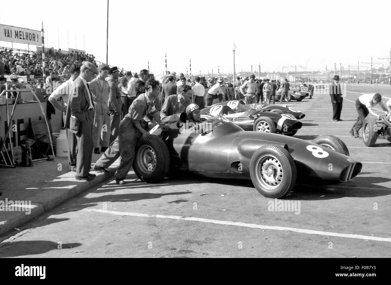 Portuguese GP In Oporto 1958 Stock Photo Alamy