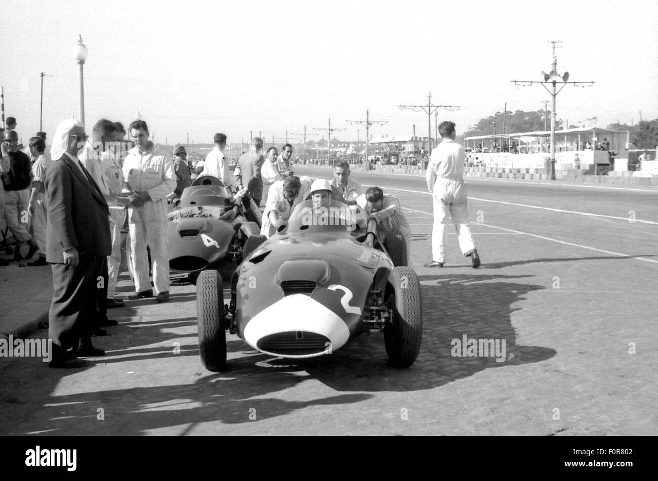 Portuguese GP In Oporto 1958 Stock Photo Alamy