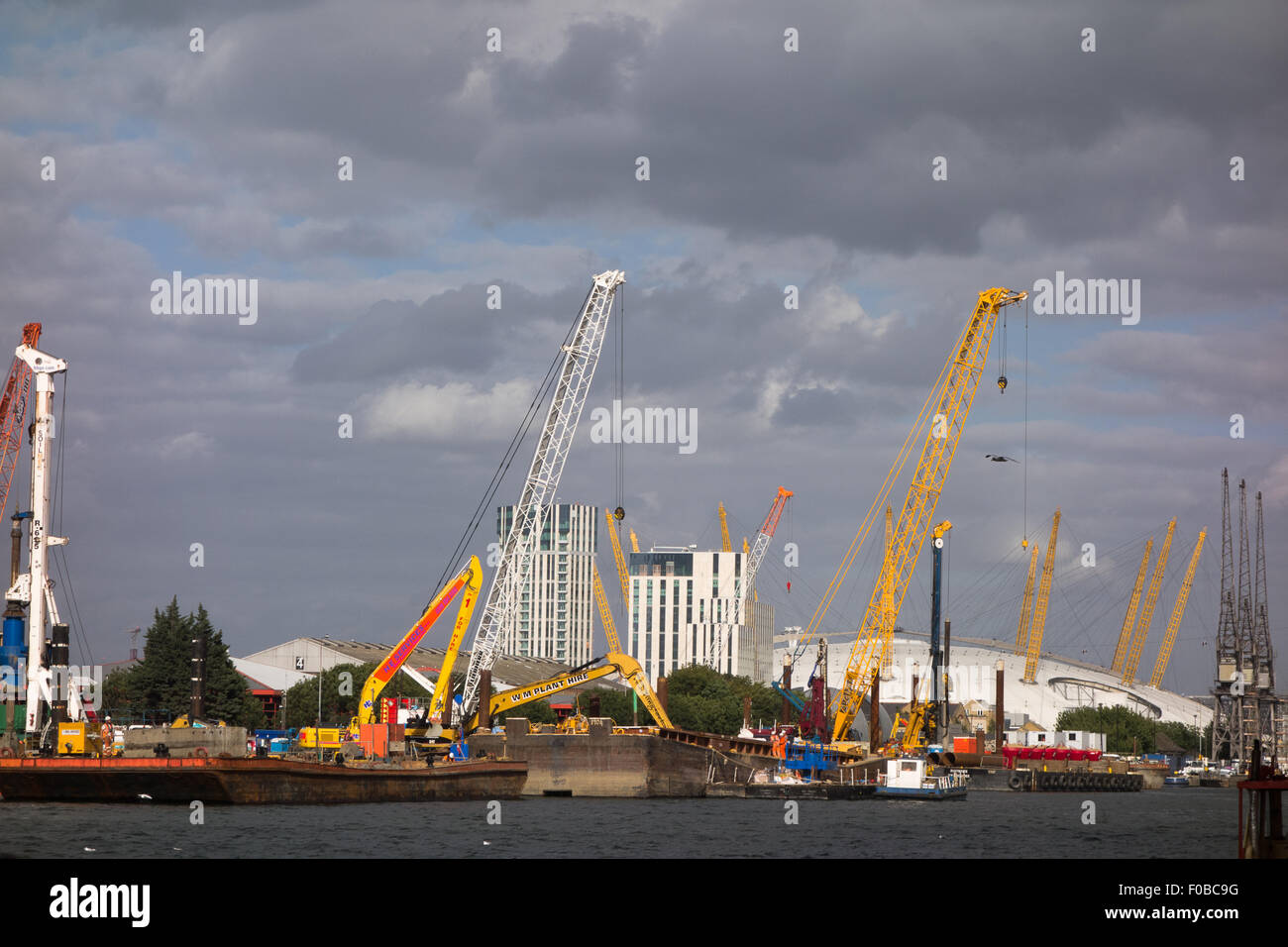 Yellow Crane next to the Millennium Dome, also called The O2 Stock ...