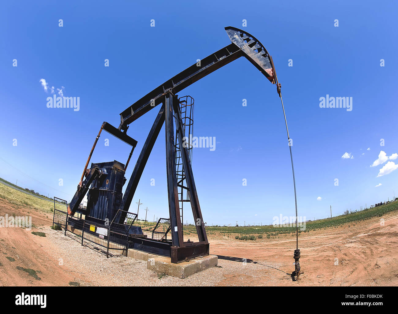 Drilling oil texas hires stock photography and images Alamy
