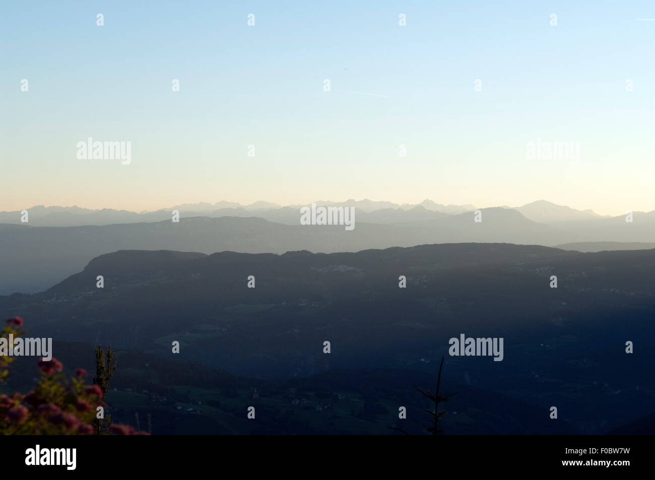 Bergprofil, Abend, Abendstimmung, profil, Oetztaler; Alpen; Seiser; Alm; Blick, Zillertaler Stock Photo