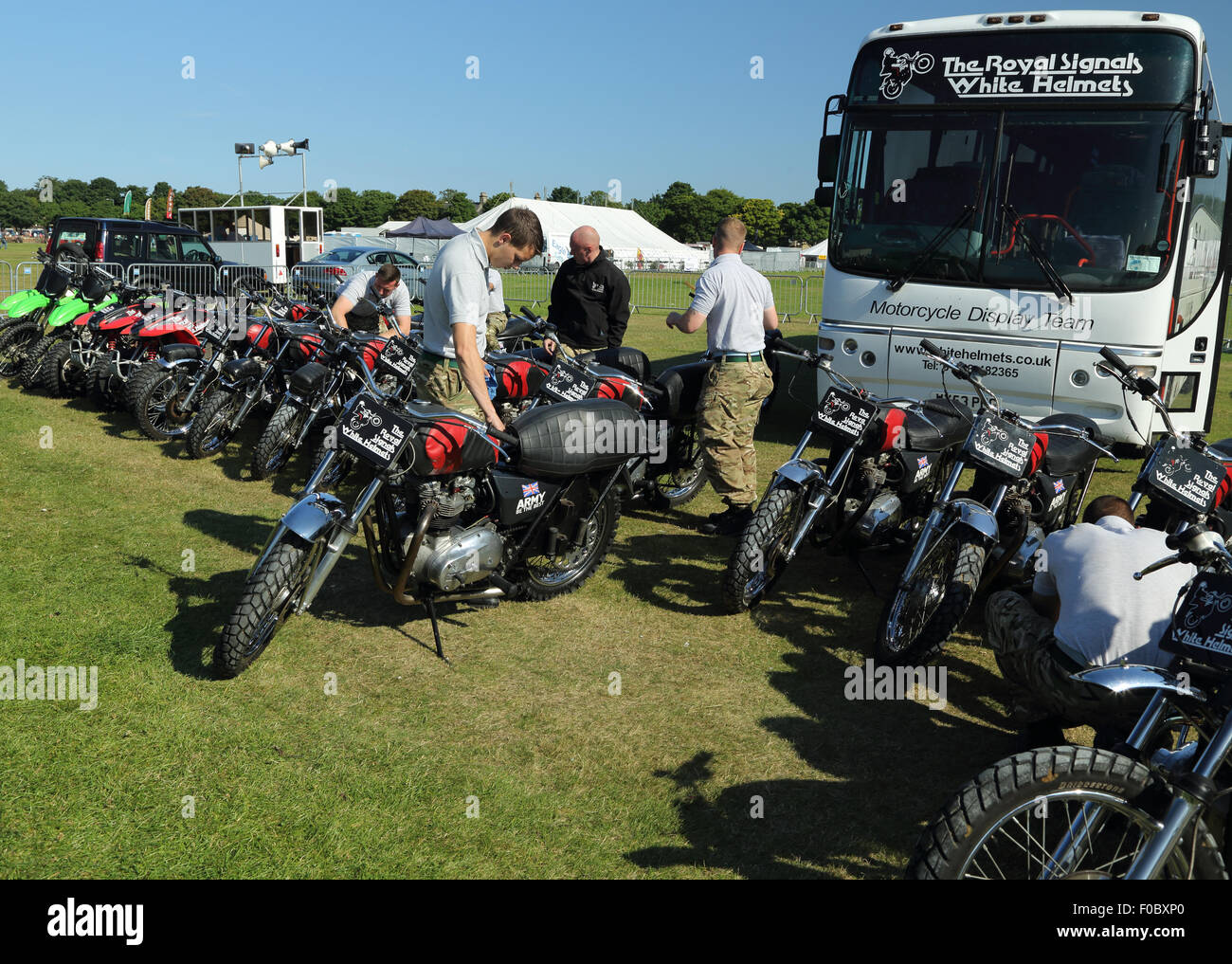 Royal Signals White Helmets Motor cycle Display Team preparing to perform stunts at the Halifax show in August 2015 Stock Photo