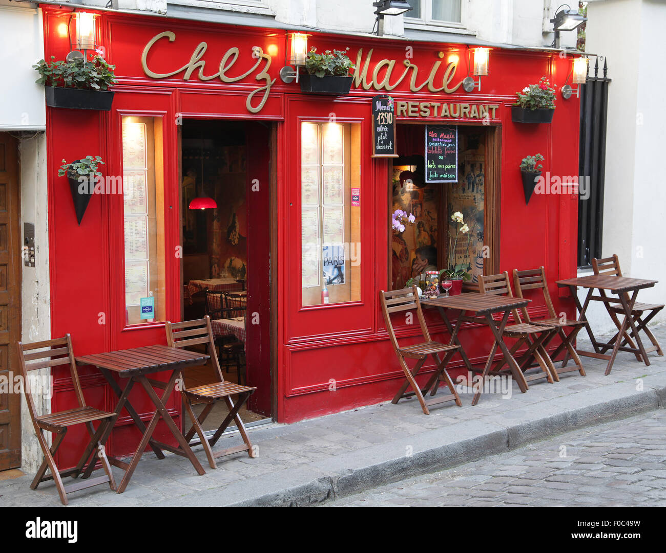 Restaurant Chez Marie Montmartre Paris France Stock Photo 86318677 Alamy