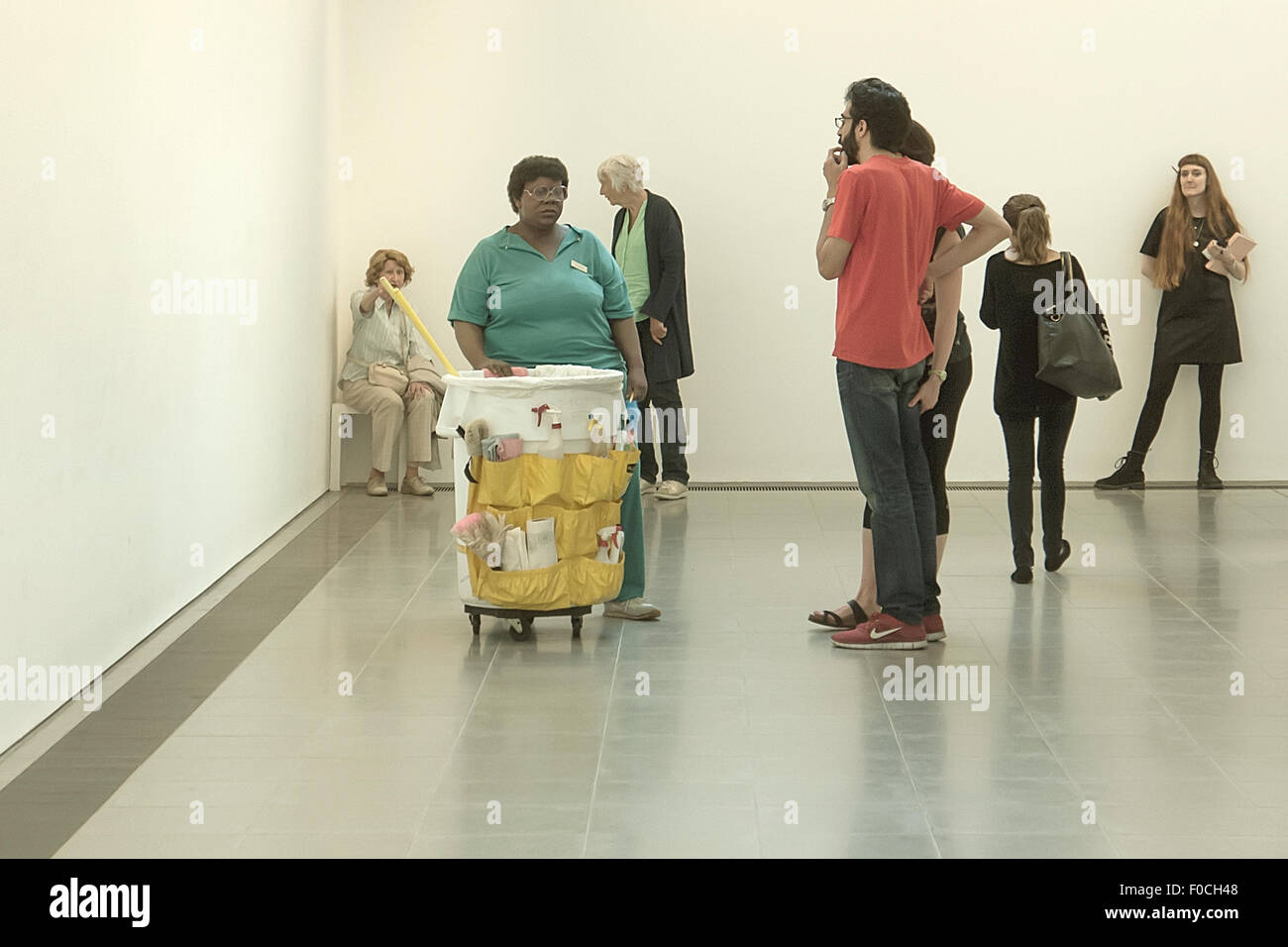Duane Hanson sculptures on display at the Serpentine Gallery Stock Photo