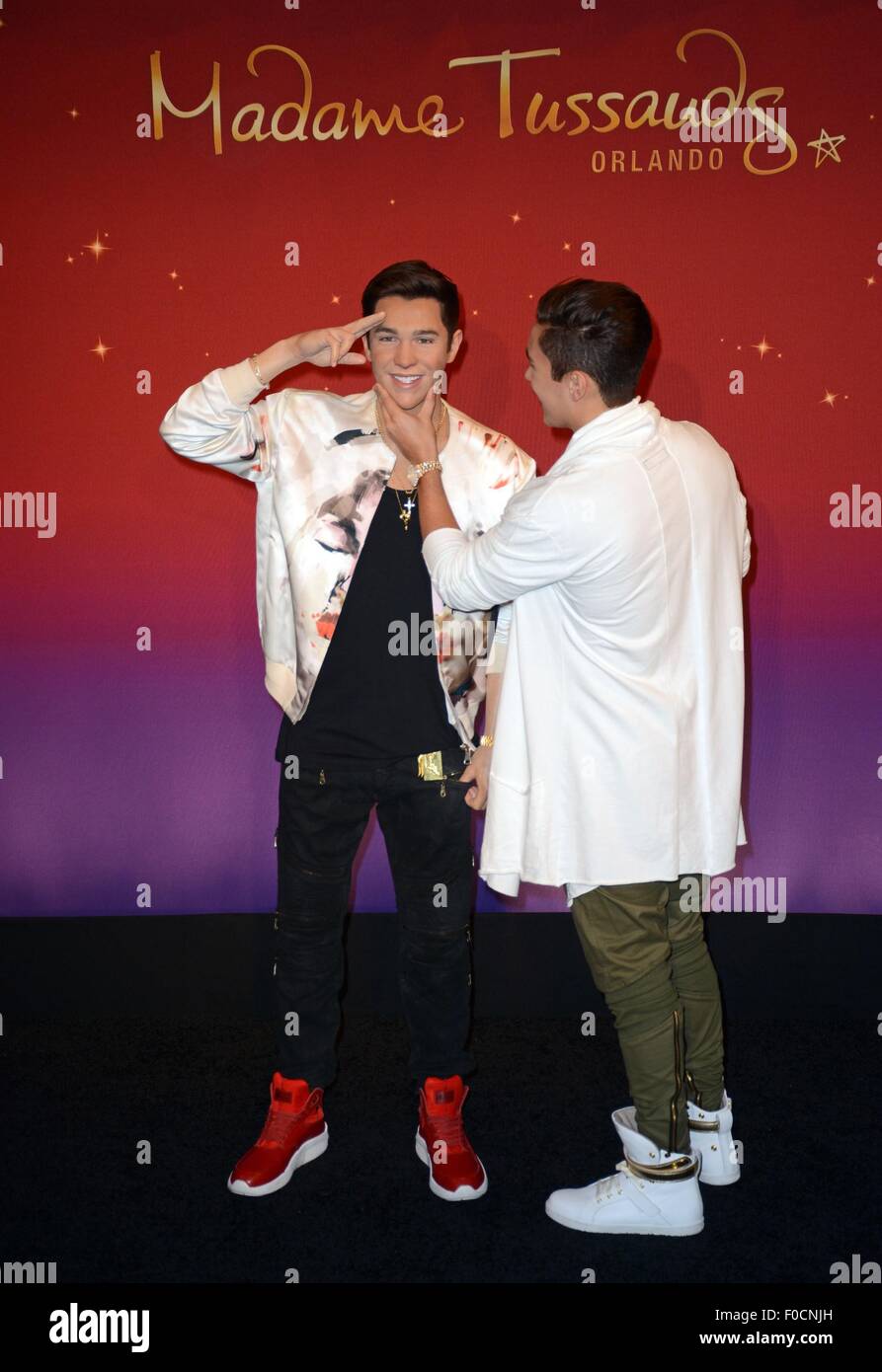 New York, NY, USA. 11th Aug, 2015. Austin Mahone at a public appearance for Austin Mahone Wax Figure Unveiling at Madame Tussauds, Madame Tussauds New York, New York, NY August 11, 2015. © Derek Storm/Everett Collection/Alamy Live News Stock Photo