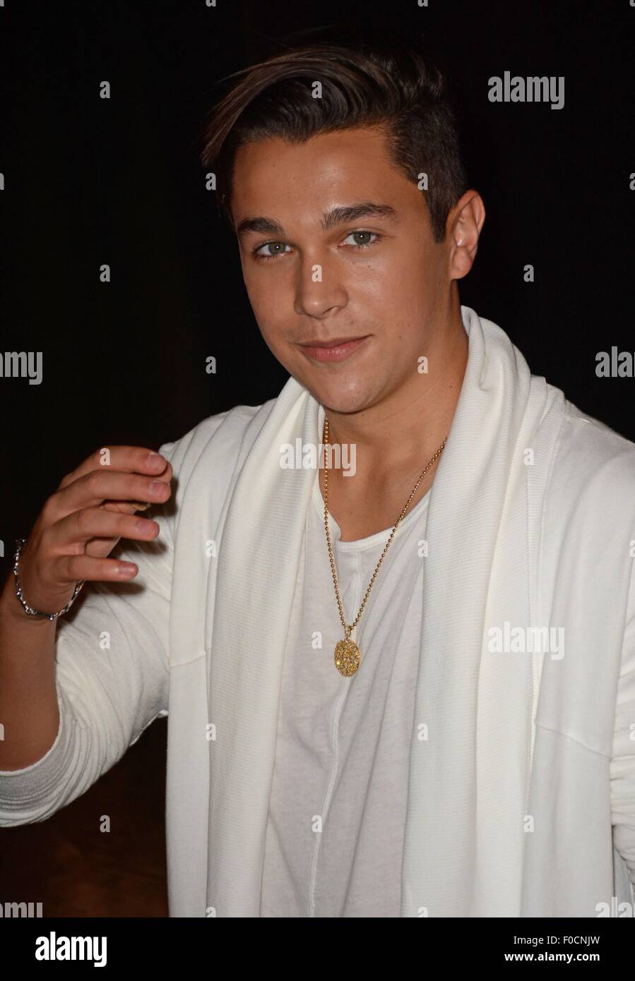 Austin Mahone at a public appearance for Austin Mahone Wax Figure Unveiling at Madame Tussauds, Madame Tussauds New York, New York, NY August 11, 2015. Photo By: Derek Storm/Everett Collection Stock Photo