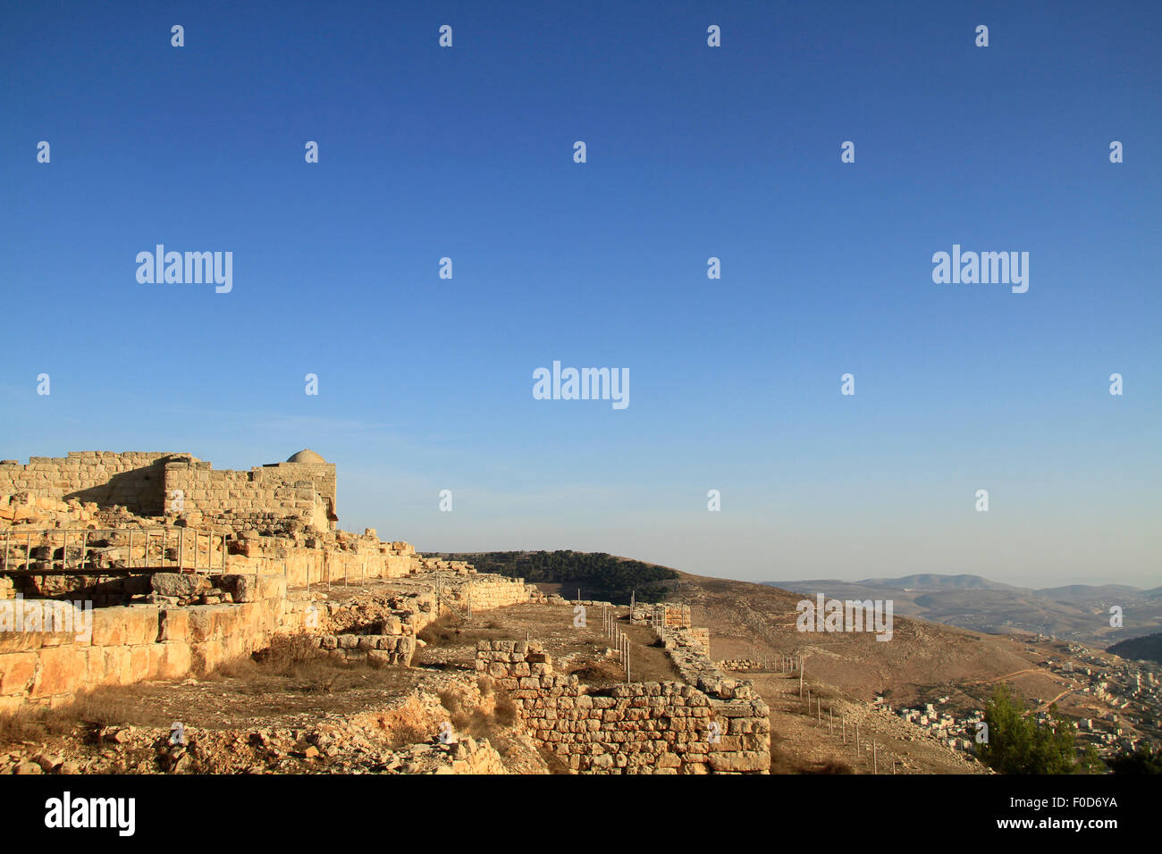 Samaria, ruins from the Hellenistic period on Mount Gerizim, tomb of Sheikh Ghanem from the 12th century is in the background Stock Photo