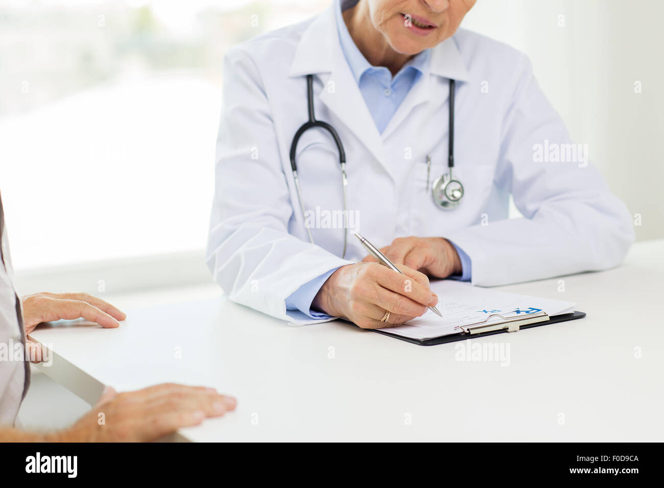 Close up doctor patient table hi-res stock photography and images - Alamy