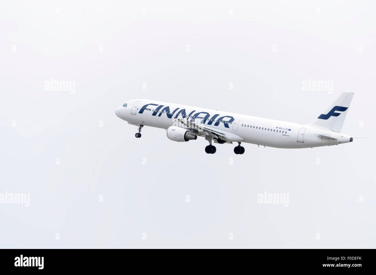 Finnair Airline Hi Res Stock Photography And Images Alamy
