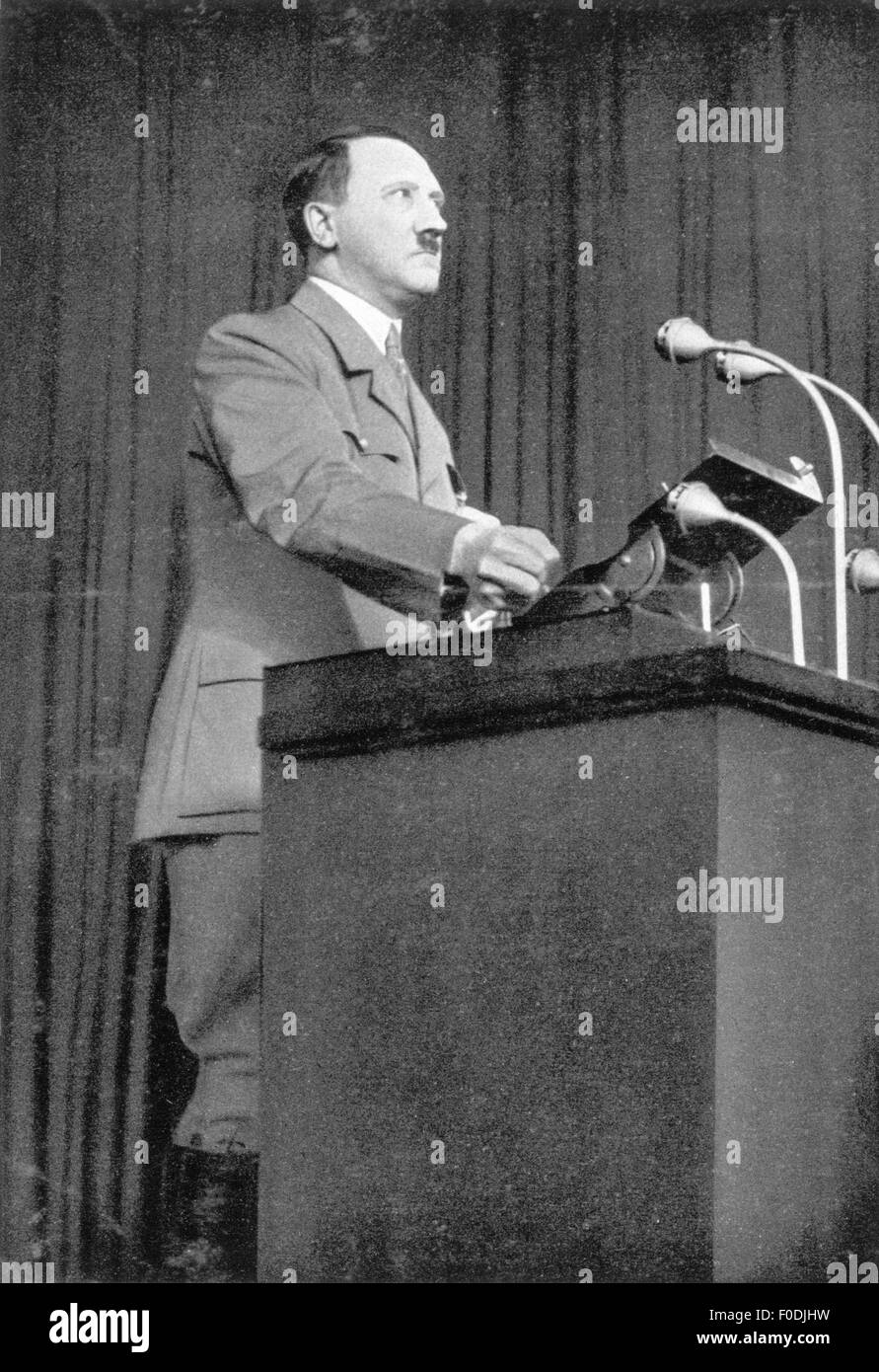 Hitler, Adolf, 20.4.1889 - 30.4.1945, German politician (NSDAP), Chancellor of the Reich 30.1.1933 - 30.4.1945, address during the election campaign, March 1936, Stock Photo