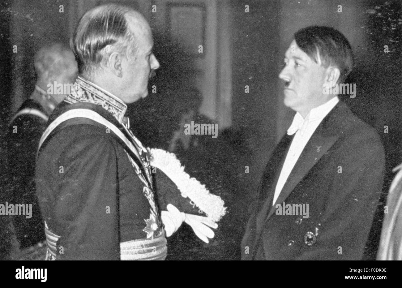 Hitler, Adolf, 20.4.1889 - 30.4.1945, German politician (NSDAP), Chancellor of the Reich 30.1.1933 - 30.4.1945, with the  French ambassador  Francois-Poncet, New Year reception, Chancellery of the Reich, Berlin, January 1935, Stock Photo
