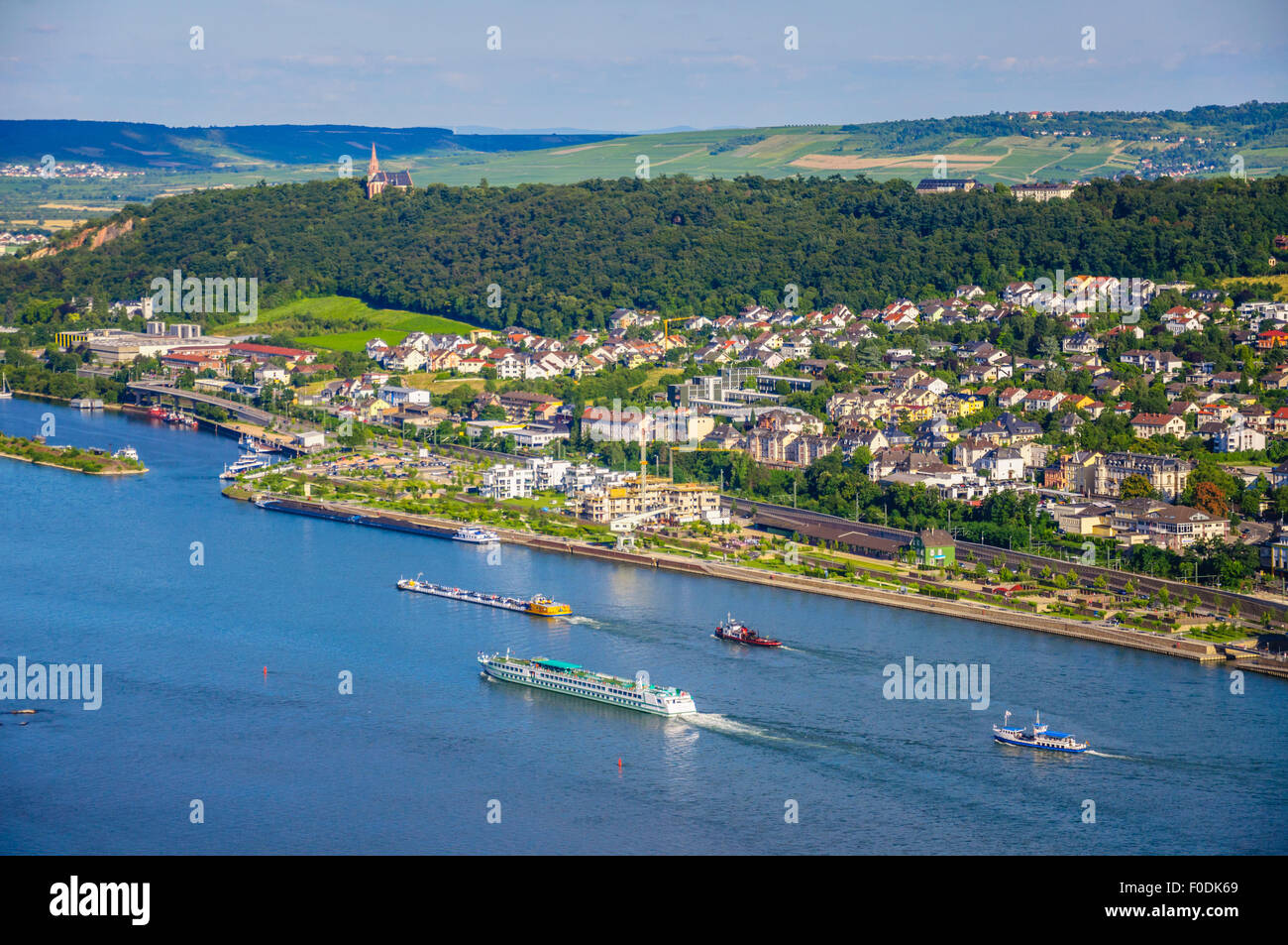 Ships on Rhine river near Bingen am Rhein, RheinlandPfalz, Germ Stock Photo Alamy