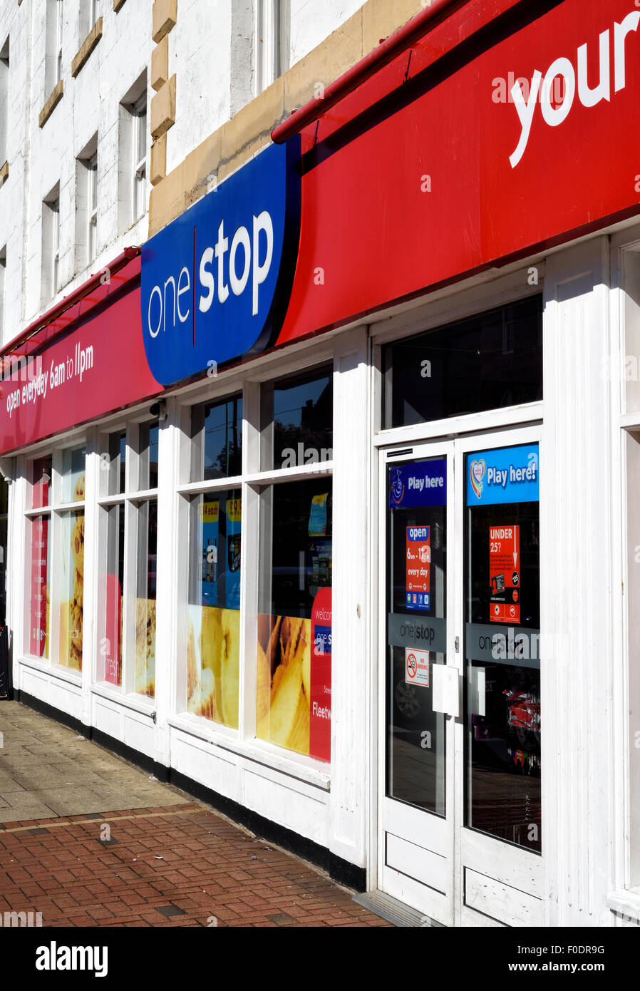 One stop convenience stores hires stock photography and images Alamy