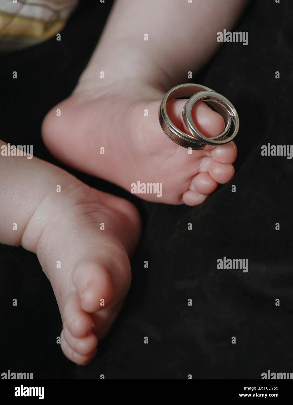 I love incorporating special keepsakes in my Newborn Lifestyle Sessions.  These rings were gifts to Mom for each of her three beautiful ch... |  Instagram