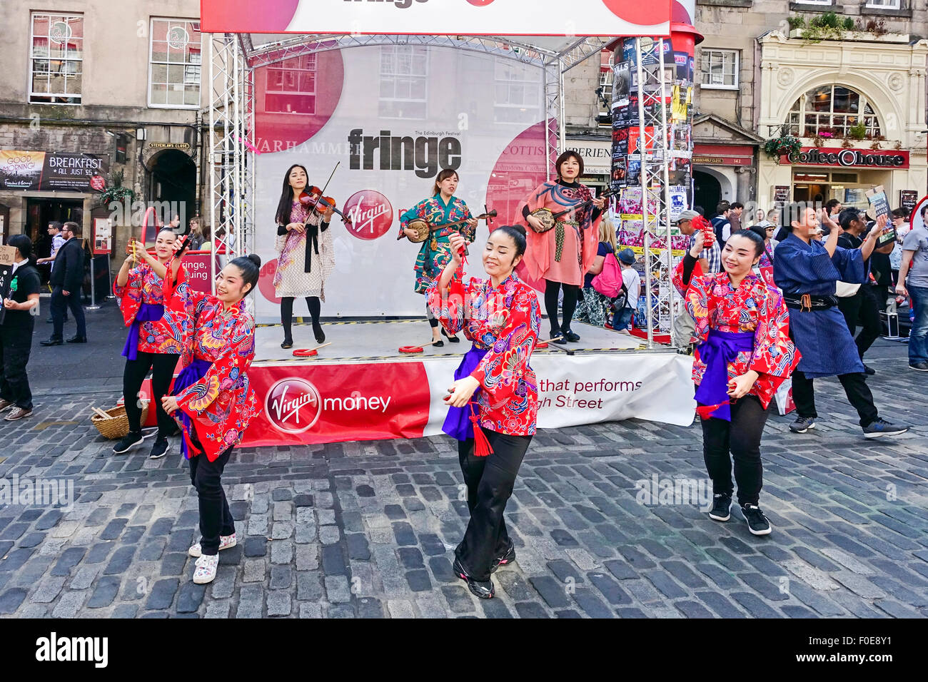 Artists & performers promoting their shows at the Edinburgh Festival Fringe 2015 in The Royal Mile Edinburgh Scotland Stock Photo