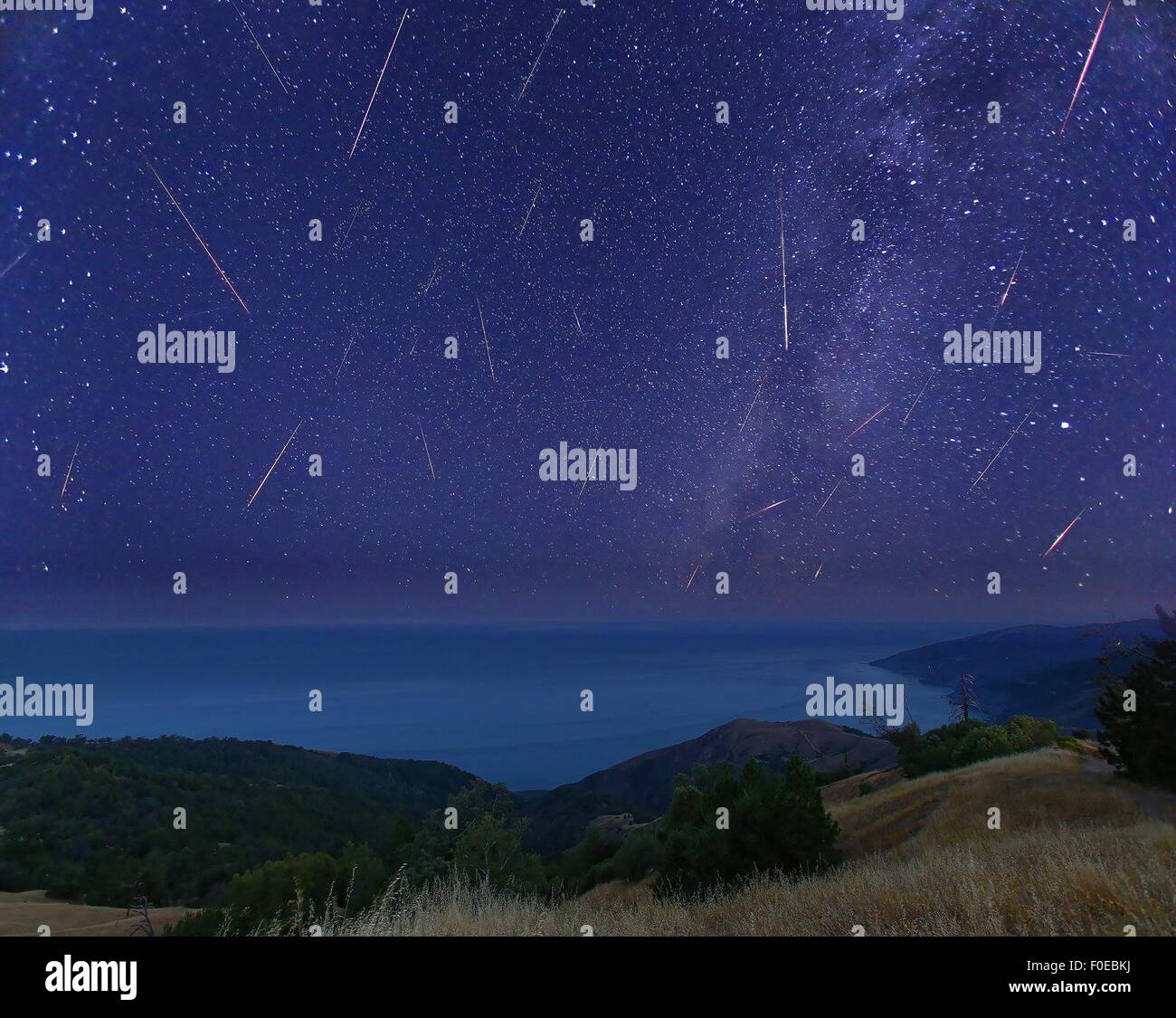 Big Sur, California, USA. 13th Aug, 2015. Meteors streak over Big Sur