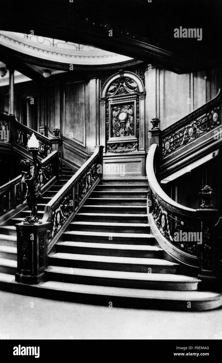 transport, navigation, RMS Titanic, the anterior staircase of the first class, with the statue 'Bronze Boy', picture postcard, 1912, Additional-Rights-Clearences-Not Available Stock Photo