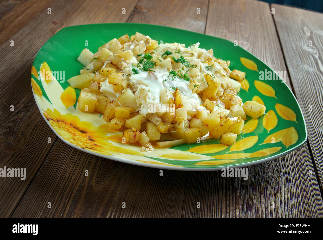 Patatesli Yumurta Fried Potatoes With Eggs And Spices Turkish Cuisine Patatesli Yumurta Fried Potatoes With Eggs And Spices Turkish Cuisine