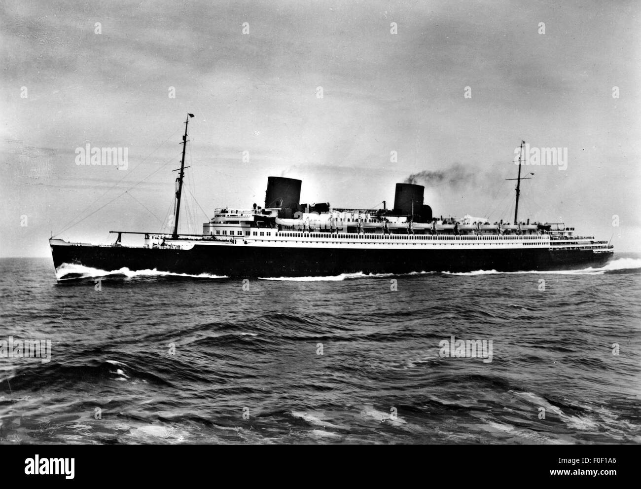 transport / transportation, navigation, steamship, 'Bremen', North German Lloyd, 1929 - 1946, build by Dischmag Weser AG, Bremen, on high sea, picture postcard, early 1930s, Additional-Rights-Clearences-Not Available Stock Photo