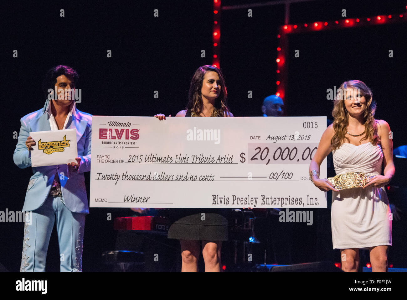 Memphis, Tennessee, USA. 13th August, 2015. David Lee  from Brimingham Alabama Winner of The 2015 Ultimate Elvis Tribute Artist Contest August 11 - 12 -13 2015 Orpheum Theatre, Memphis Tennessee Credit:  Catherine Brown/Alamy Live News Stock Photo