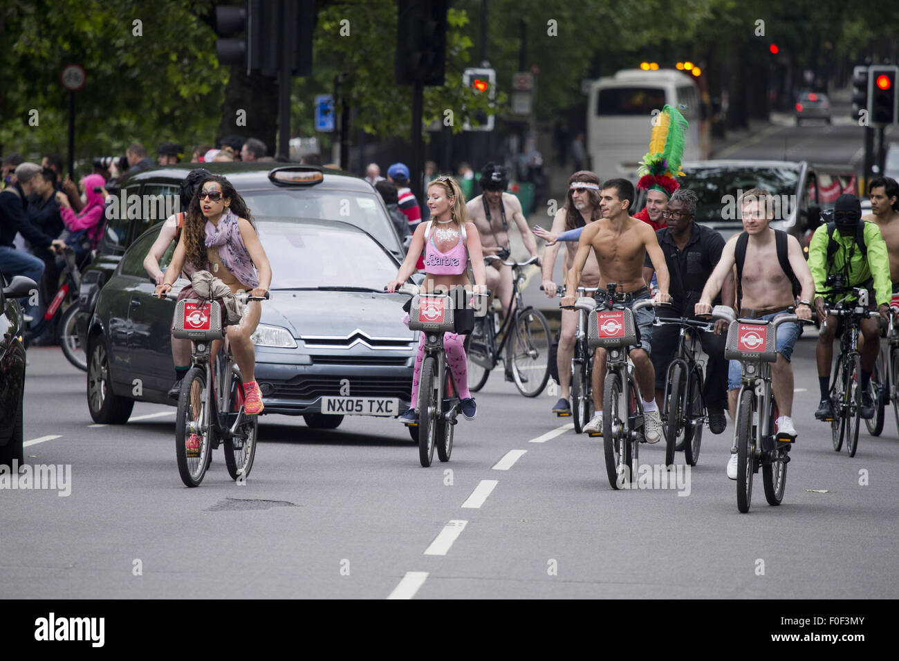 London world naked bike ride 2015 World Naked Bike Ride in London, beginning in Hyde Park Featuring:  Atmosphere Where: London, United Kingdom When: 12 Jun 2015 Stock Photo -  Alamy