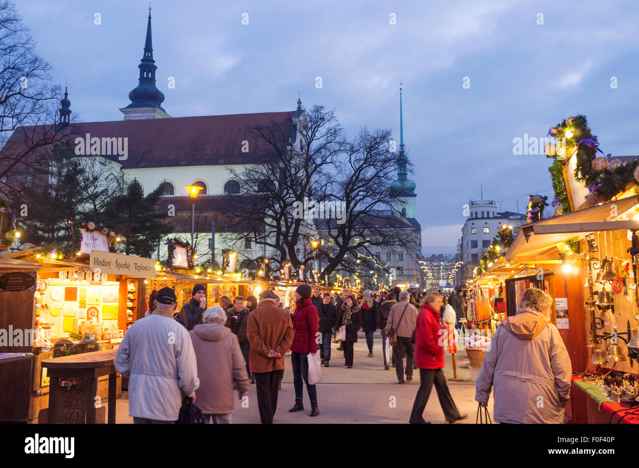 People at a Christmas market in Brno, Czech Republic Stock Photo