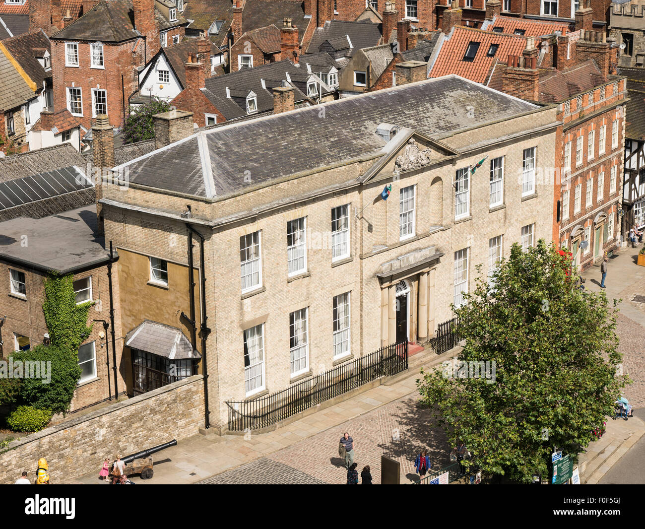Judges' quarters outside Lincoln castle, England Stock Photo Alamy
