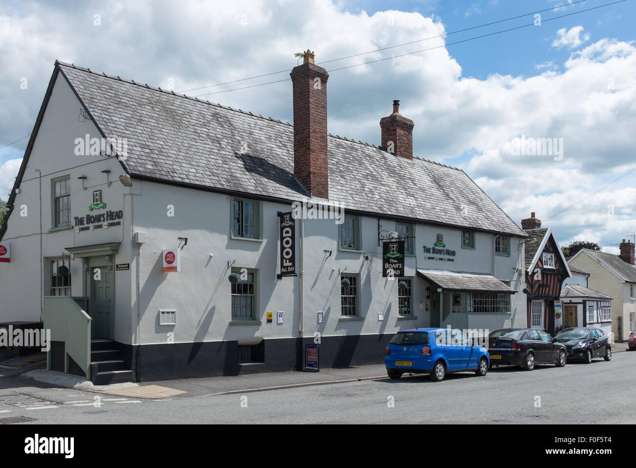 The Boar's Head Hotel public house in Bishop's Castle, Shropshire Stock ...