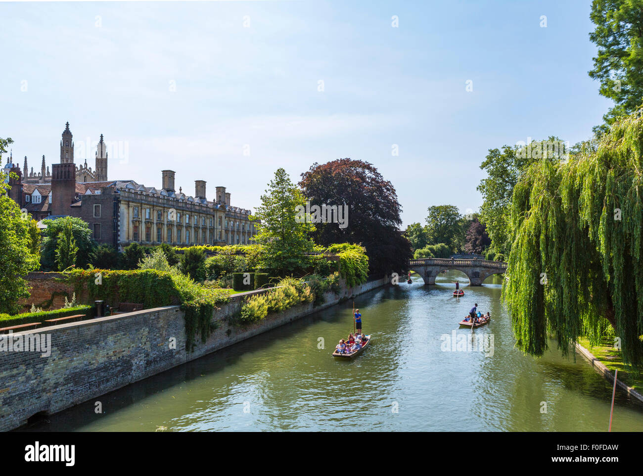 River Cam from Garret Hostel Bridge looking towards Clare College and Clare College Bridge, The Backs, Cambridge, England, UK Stock Photo