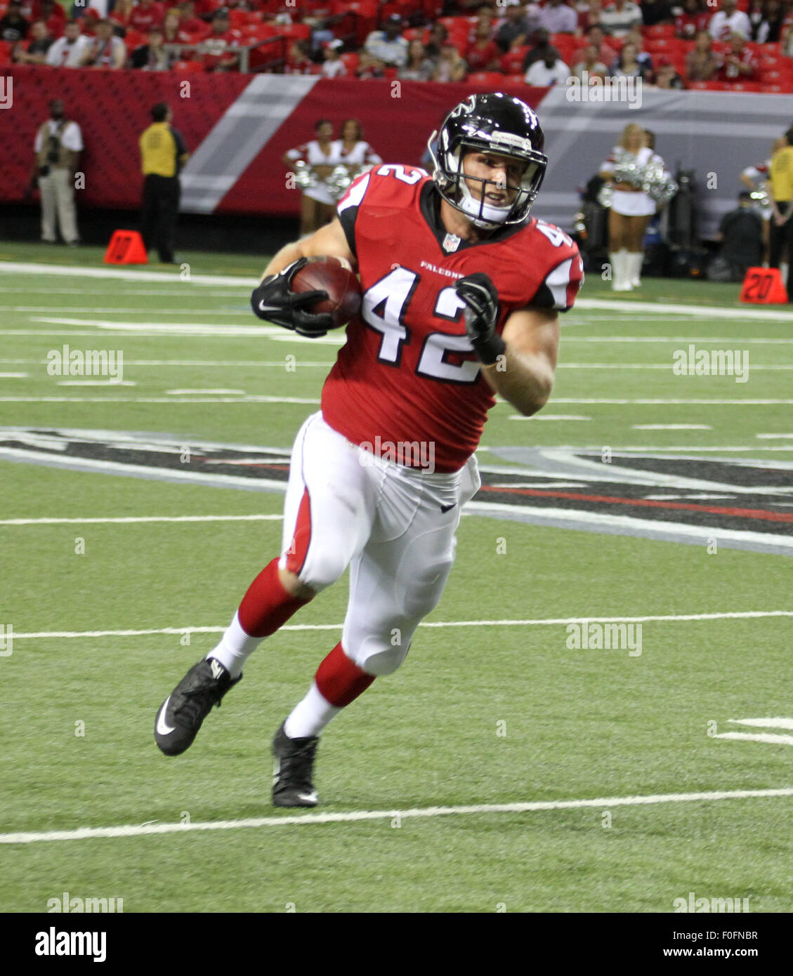 Falcons fullback hi-res stock photography and images - Alamy
