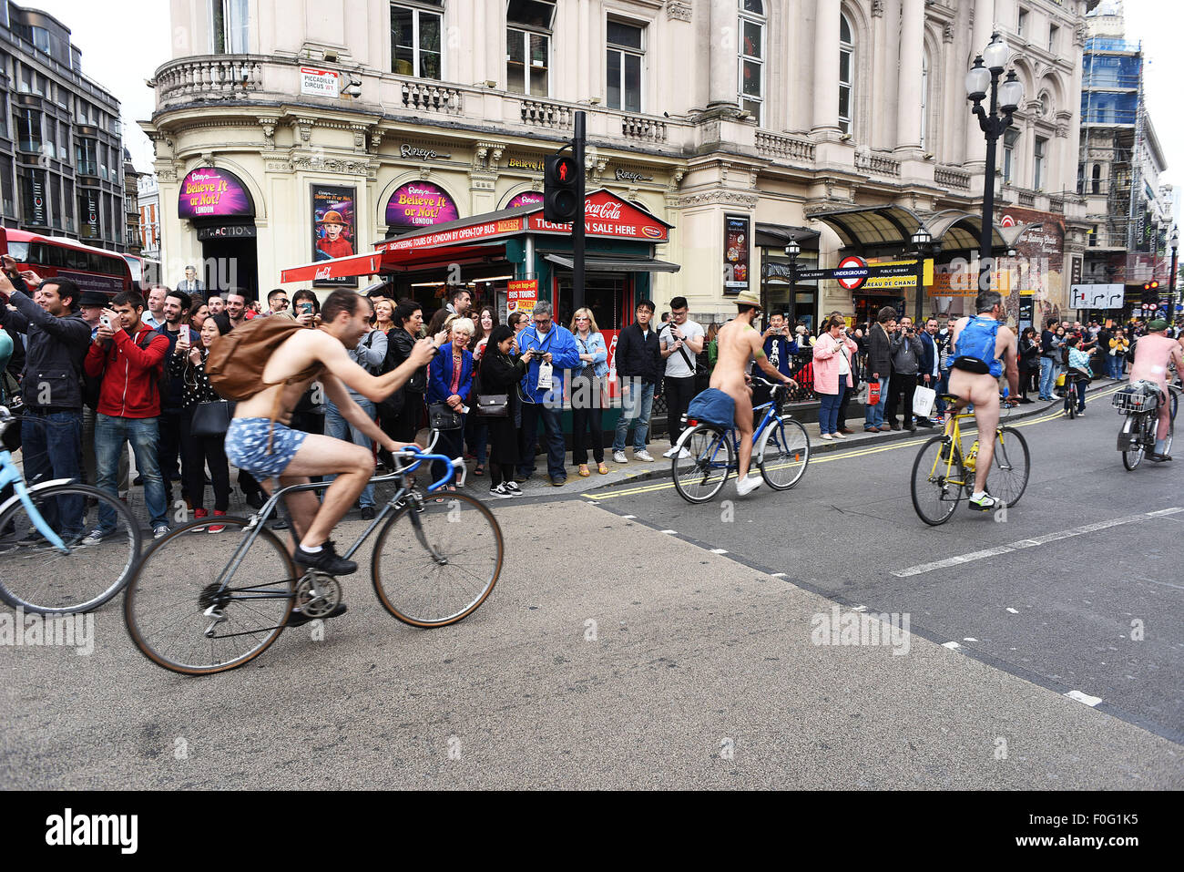 world nakid bike ride 2015 2015 World Naked Bike Ride Day London Featuring: Atmosphere Where: London, United Kingdom When: 13 Jun 2015 Stock Photo - Alamy