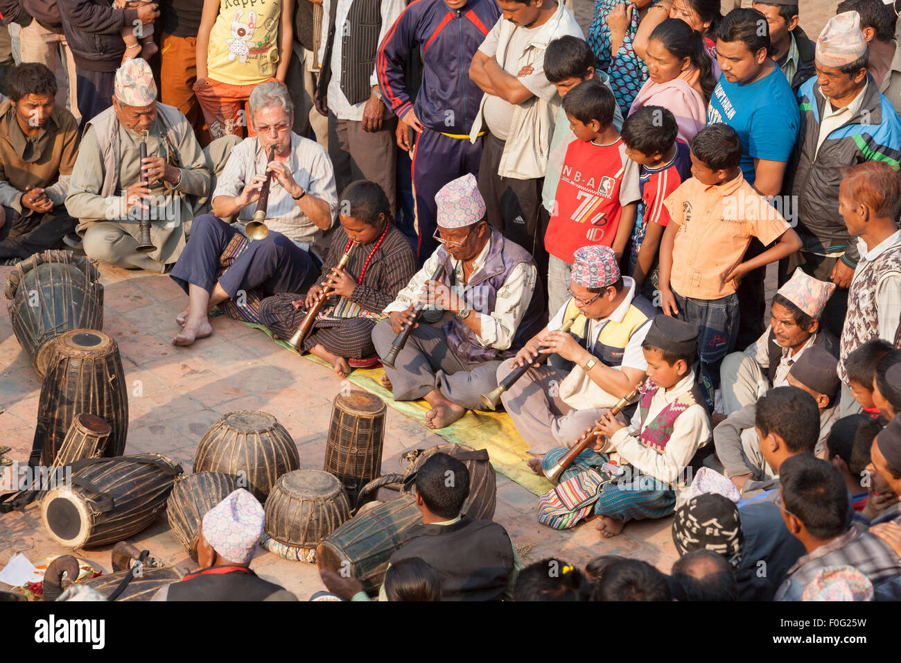 Traditional musical instruments hires stock photography and images Alamy
